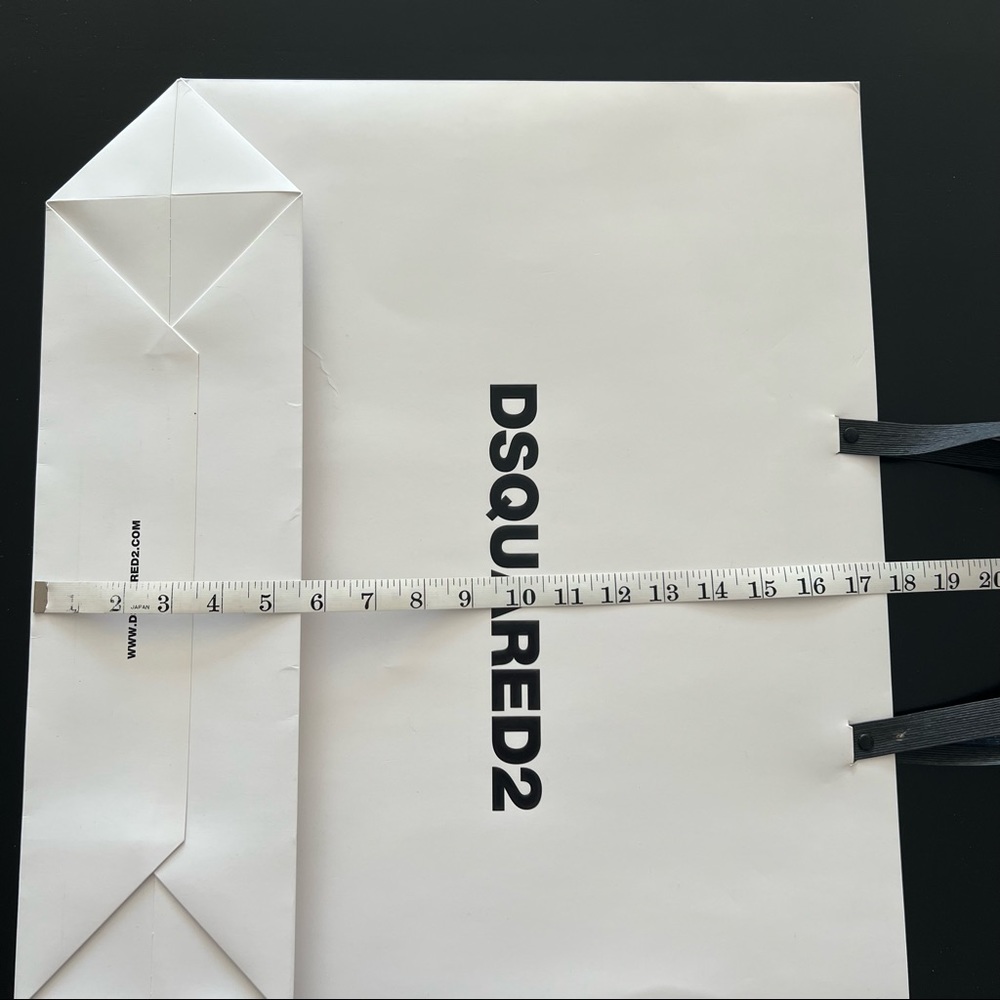 DSquared2 Shopping Gift Bag Black and White - Picture 10 of 10